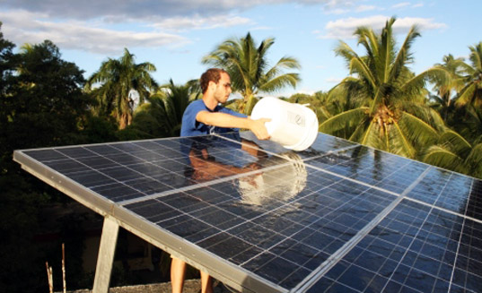 sustainable design, green design, haitian earthquake, green gadgets, renewable energy, design for disaster, humanitarian design, emergency relief