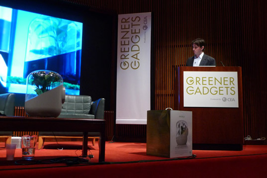 Andrea Air Filter sustainable design, green design, greener gadgets conference, green gadgets, green electronics, sustainable technology, clean tech, renewable energy, energy efficiency, andrea filter, labogroup