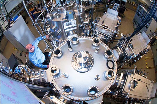 sustainable design, green design, clean tech, renewable energy industry, nrel, robot, solar power, solar cells, solar energy, green energy