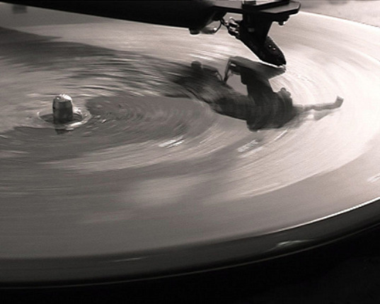 Katie_Paterson_ice record 2