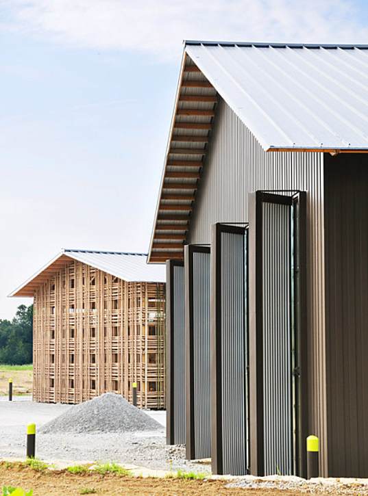 mason lane farm, barn, sustainable farm, bamboo, bamboo barn, natural ventilation, daylighting, stormwater infiltration, rainwater collection, sustaianble materials, north carolina, de leon & primmer architecture workshop