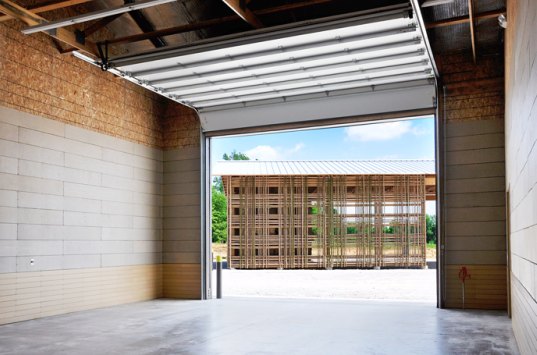 mason lane farm, barn, sustainable farm, bamboo, bamboo barn, natural ventilation, daylighting, stormwater infiltration, rainwater collection, sustaianble materials, north carolina, de leon & primmer architecture workshop