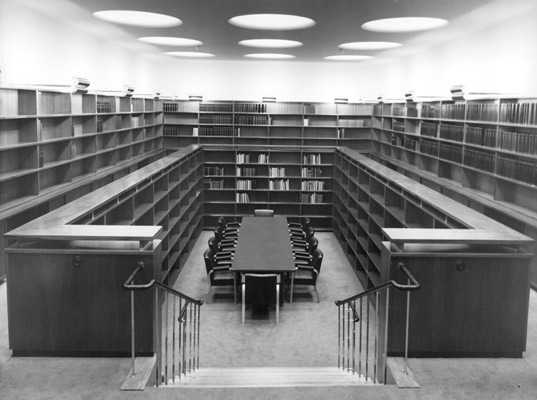 Alvar Aalto, Finnish Modernism, Finnish Architecture, Finnish Architect, Finland, Helsinki, Shigeru Ban, Humanism in architecture, Humanistic Architecture, Scandinavian architecture, Kalevi A. Makinen, courtesy of the Barbican Art Gallery
