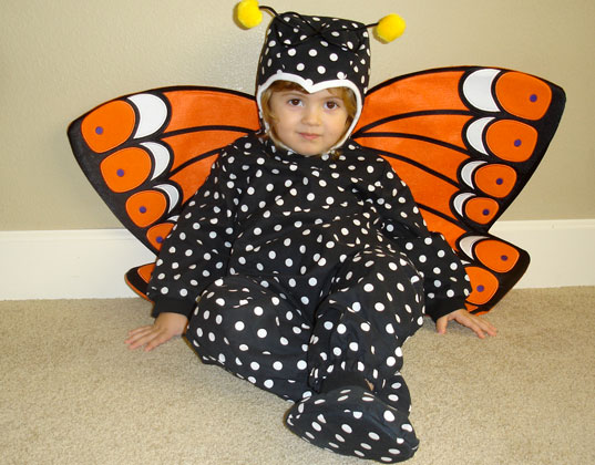 armaleadliv, great_green_halloween_kids_costumes, green halloween costume, eco costume, green halloween, sustainable costume, eco-friendly costume