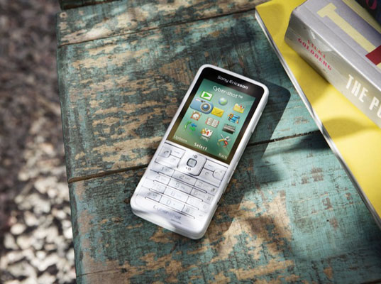 greenheart, sony ericsson, green cell phone, eco-phone, c901, naite