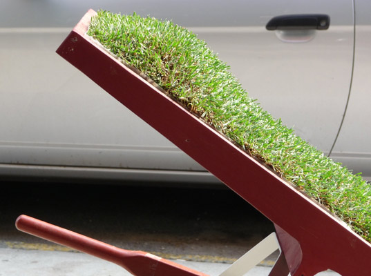chaise lawn chair, wheelbarrow chair, voos, deger, best chairs on broadway, green seating, green chairs