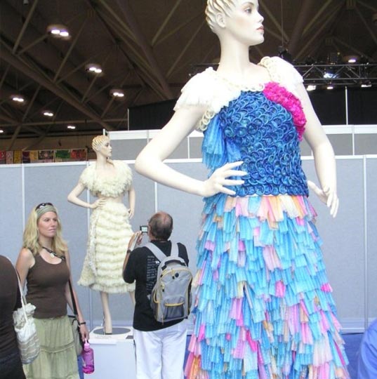 condom clothing, clothes made out of condoms, condom dresses, prophylactic clothing, aids awareness, recycled clothing, green clothing