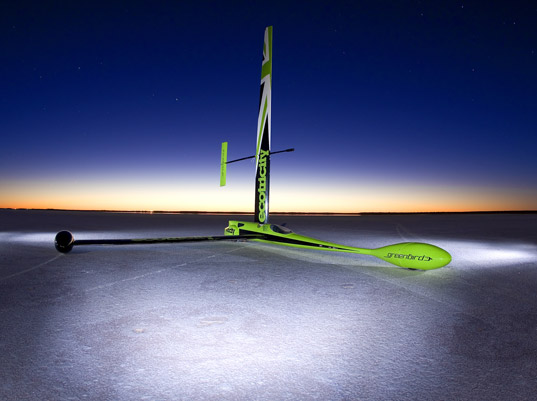 ecotricity, greenbird, richard jenkins, bob schumacher, land-speed record, wind-powered vehicle, alternative energy, energy efficient vehicle, world record