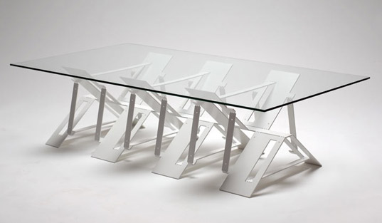 Formtank, flatpack table, london design festival 2008, sustainable design, waste reduction, sustainable furniture, green design