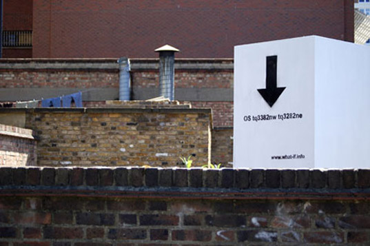 London Festival of Architecture 2008, LFA 2008, Grow Bags Urban Allotments, What if Projects, What if Projects LFA 2008, Ulrike Steven, Gareth Morris, Architecture at UEL Ulrike Steven, Architecture at UEL Gareth Morris, grow3.jpg