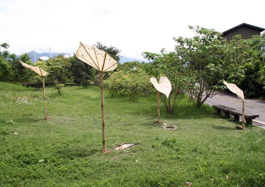 Jane Ingram Allen, Donald Buglass, Roger Tibon, Istvan Eross, Kaoru Motomiya, Firman Djamil, Francois Frechet, Aihua Hsia, Chungho Cheng, Chiaping LiuGuandu, International Outdoor Sculpture Festival, eco-art, environmental art, Taipei sculpture festival, eco-art Taiwan, Guandu Nature Park, guandu2.jpg