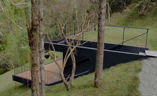 gatelierscolumbia3, colombia, g ateliers architecture, Colombia, Finca el Retorno, daylighting, green roof, Guatapé-Antioquia, modern architecture, sustainable building, ecological refuge, ecological retreat, Colombia hiking trails