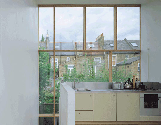 whatcotts yard, in between homes, terrace homes, terraced houses, ullmayer sylvester architects, london homes, sustainable homes, sustainable design, annalie riches, barti garibaldo