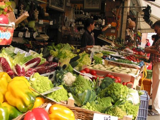 sustainable design, green food, agriculture, just food, james e mcwilliams, locavore, sustainable agriculture