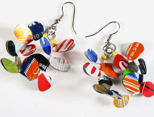 kumvana gomani, recycled jewelry, recycled plastic bottles, eco-jewelry