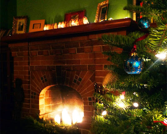 sustainable design, green design, happy holidays from inhabitat, inhabitat team, Xmas tree by Mike