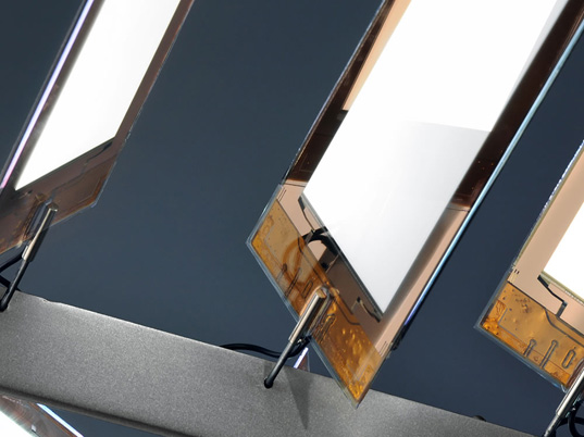 Ingo Maurer OLED, Ingo Maurer, eco lamp, green lighting, OLED, OLEDs, Osram, energy efficiency, energy efficient lighting, eco lighting, eco lamps, environment lamps, eco design, green design, green technology, Osram3