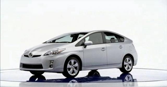 prius, solar panels, solar powered prius, toyota adds solar panels, solar powered air conditioning, solar air conditioning, solar powered toyota prius, greener prius, 2009 prius, 2010 prius, prius_1.jpg