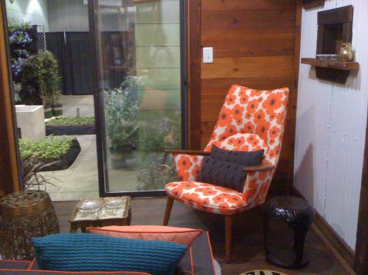 reclaimed space, dwell on design, prefab, cabin, 2009, ecofabulous, ebay, auction, habitat for humanity