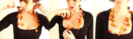 Silvina Romero, Recycled Textile jewelry, recycled jewelry, fabric jewelry, eco jewelry, buenos aires designer 3