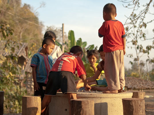 soe ker tie, butterfly hut, thai orphanage, thai dorm, thai kids residence, sustainable building, pre-fab housing, tyin tegnestue, nust