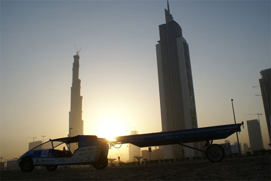 solartaxi02.jpg, solartaxi01.jpg, solar transportation, solar taxi, green transportation, transportation tuesday, sustainable travel, green travel options
