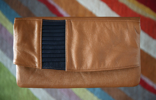 Alison Teich, eco chic accessories, eco fashion NYC, eco friendly leather clutches, eco friendly totes, Showroom Four Hundred, Teich Accessories, Teich Clutches, Teich Collection, Teich The Four Hundred, vegetable tanned leather clutches, vegetable tanned leather totes