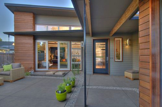 LEED, LEED Platinum, LEED Platinum Residence, Oregon, Arbor South Architecture, sage residence arbor south, arbor south architecture, pacific northwest architecture, solar panels, solar hot water, recycled paper countertops, daylighting