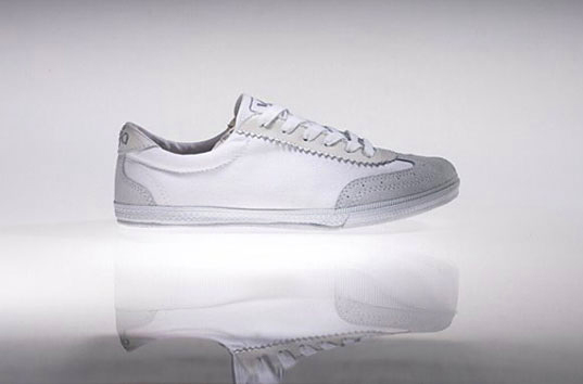 Veja Spring Summer 2008, Veja Volley Collection, Veja fair trade latex, Veja fair trade cotton, Veja footwear, Veja sneakers, Veja sustainable style, Veja eco-chic, Veja green sneaks