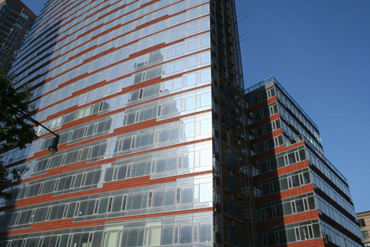 green high rises, sustainable architecture, green residences, sustainable lifestyle, green home 101, bosch, city living, green building, visionaire